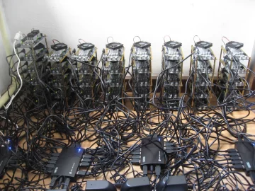 Policía rusa detiene sospechos por la operación minera de Bitcoin ilegal Policía rusa detiene sospechos por la operación minera de Bitcoin ilegal
