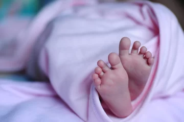 Nace el primer bebé a través de un trasplante de útero de una donante muerta