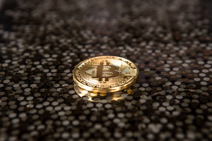 Bitcoin cumple diez años: ¿Qué sigue?