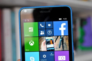 Microsoft recomienda a los usuarios de Windows 10 Mobile que se pasen a Android o iOS