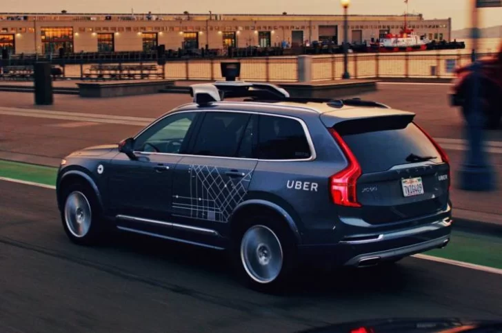 Uber reanuda las pruebas de sus coches autónomos en San Francisco