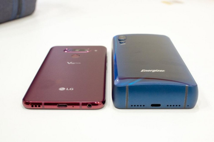 El teléfono de Energizer con batería de 18,000mAh