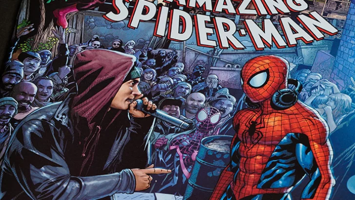 Eminem y Spider-Man se enfrentarán en una batalla de rap