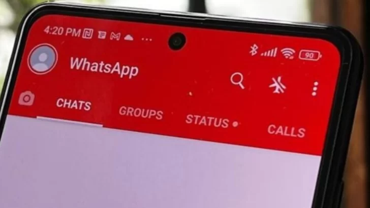 Por qué es un peligro que instales WhatsApp Red: qué problema genera