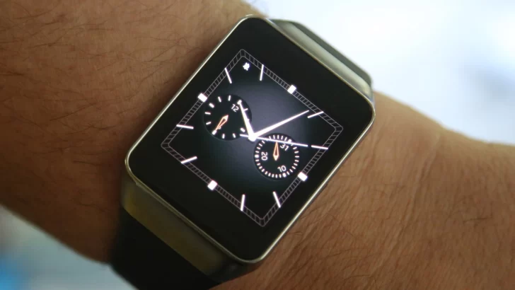  Samsung trabaja en un reloj similar al Apple Watch con un diseño sorprendente 
