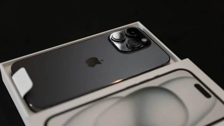 ¿Deberías comprar el iPhone 15 Pro? Ten cuidado con sus defectos