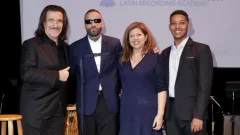 Nicky Jam entrega una beca de 200.000 dólares a un joven dominicano
