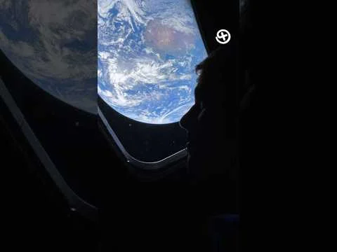 Los astronautas descubren algo increíble mirando por la ventana #espacio #ISS
