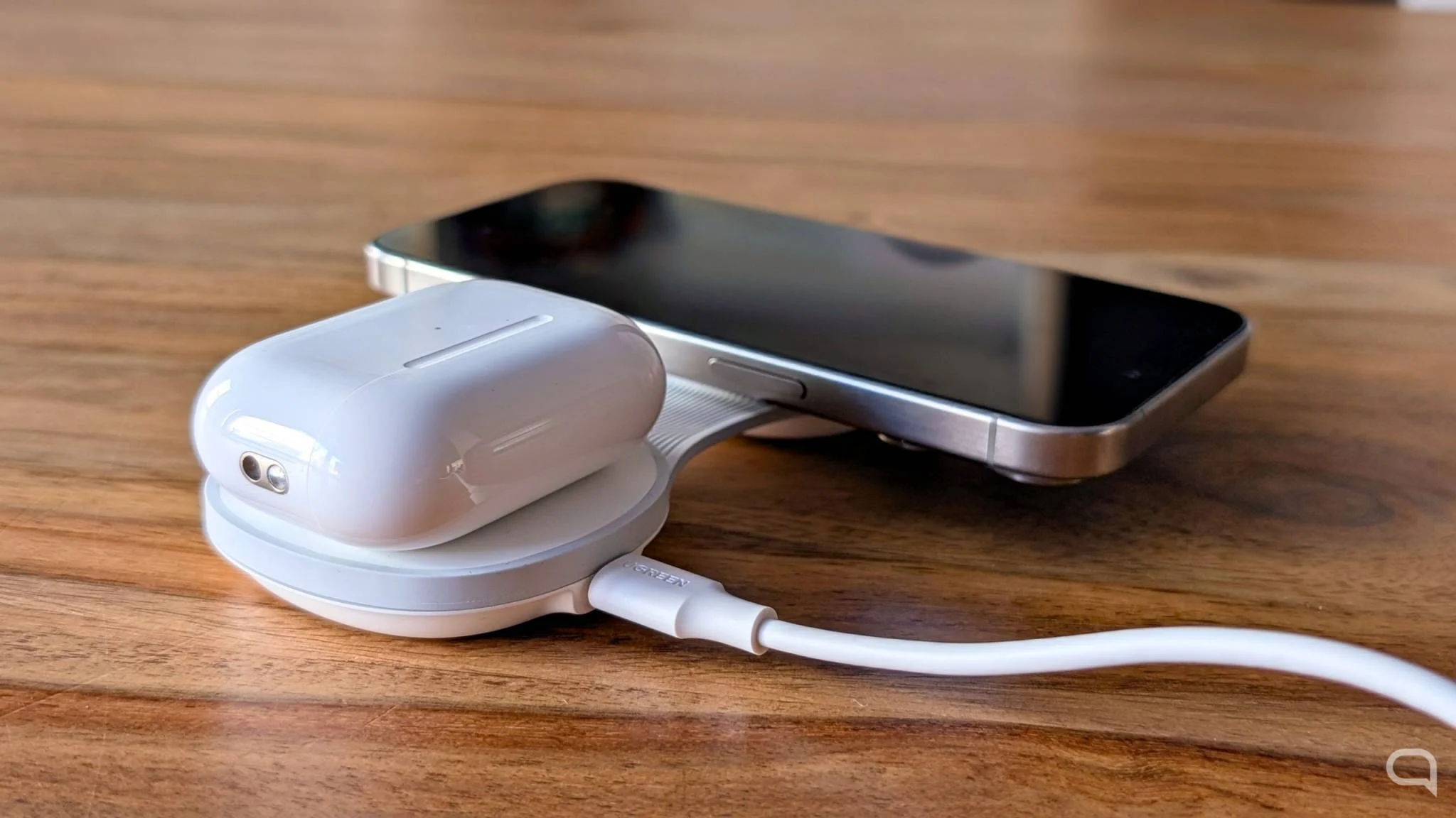 Ugreen magflow: solución elegante para la carga multidispositivo